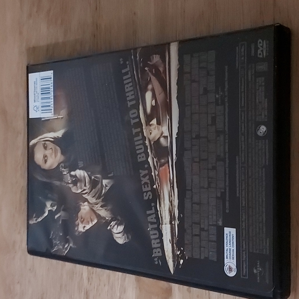 Wanted DVD - Picture 2 of 3